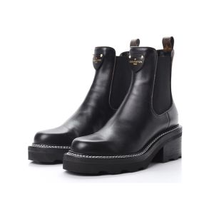 Louis Vuitton LV Beaubourg Chelsea Boots Women Calf Leather 1A894D Black