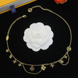 Louis Vuitton Blooming Supple Necklace in Metal Gold