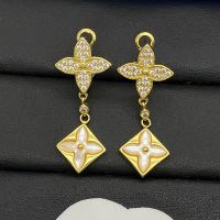 Louis Vuitton Color Blossom M Star Multi-Motif Earrings in Metal with Mother-of-Pearl and Diamonds Gold