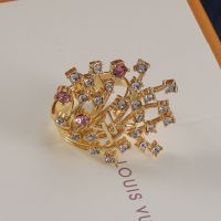 Louis Vuitton LV Corail Ring in Metal with Crystals Gold