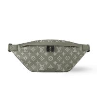 Louis Vuitton Discovery Bumbag in Monogram Shadow Leather M12508 Olive