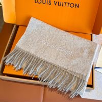 Louis Vuitton Signature Scarf in Wool Grey